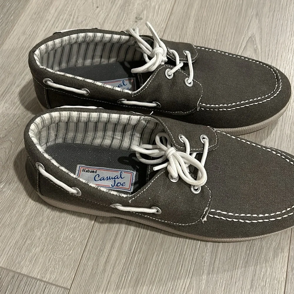 Men’s Shoes Size 10 - Picture 4 of 4